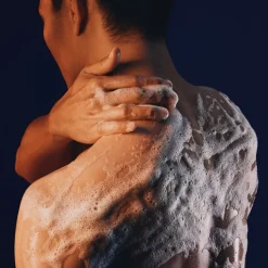 DIOR Sauvage Duschgel Parfümiertes Duschgel für den Körper – reinigt, erfrischt und parfümiert die Haut von