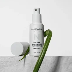 Mu00C1DARA Serum Botanic Niacinamide - Alternative 5-in-1 Serum von MÁDARA Discount