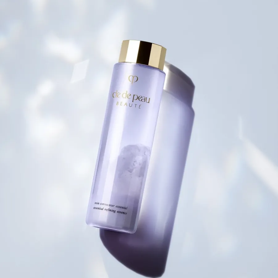 Clu00E9 de Peau Beautu00E9 Serum Essential Refining Essence von Clé de Peau Beauté