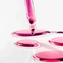 Mu00C1DARA Serum Plant Stem Cell Concentrate von MÁDARA