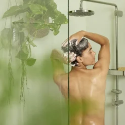 Weleda Shampoo Festes Shampoo Feuchtigkeit & Glanz Für normales bis trockenes Haar von