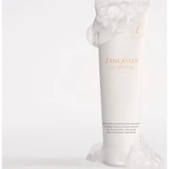 Lancaster Skin Essentials Softening Cream to Foam Cleanser von