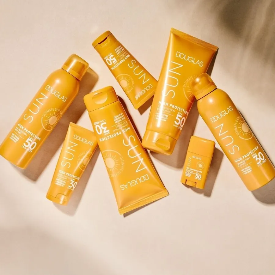 Douglas Collection Sonnenpflege Sun Protection Body Mist SPF50 von Hot