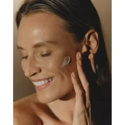 Sisley Sonnenpflege Sunleÿa Soin Solaire Anti-Âge SPF50+ von Outlet