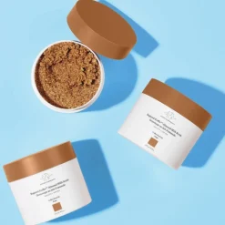 Drunk Elephant Sugared Koffie Almond Milk Scrub von