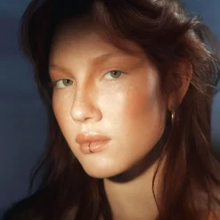 Mu00C1DARA Teint Midsummer Soft Silk Mineral Bronzer von MÁDARA Discount