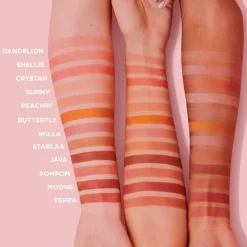 Benefit Teint Willa Mini - Rouge in zartem Rosa von Clearance