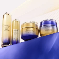 Shiseido Vital Perfection Uplifting and Firming Advanced Cream Enriched von