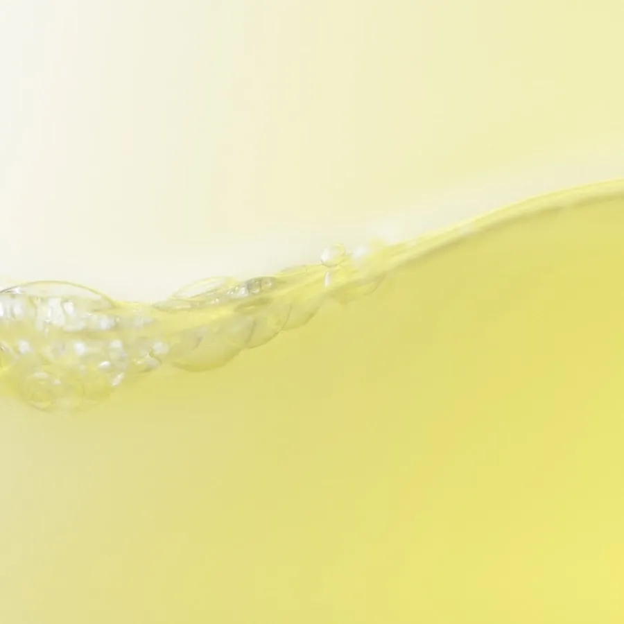 Shiseido WASO Yuzu-C Glow-On Shot von New