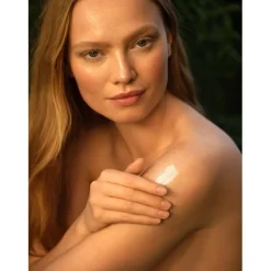 Weleda Intensivpflege Skin Food Light Intensivvård för torr hud