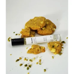 VALJUES Whipped & Creamy Eau de Parfum Spray 4  |  FOUR von