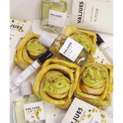 VALJUES Whipped & Creamy Eau de Parfum Spray 4  |  FOUR von
